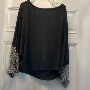 Pink Lily balloon sleeve top